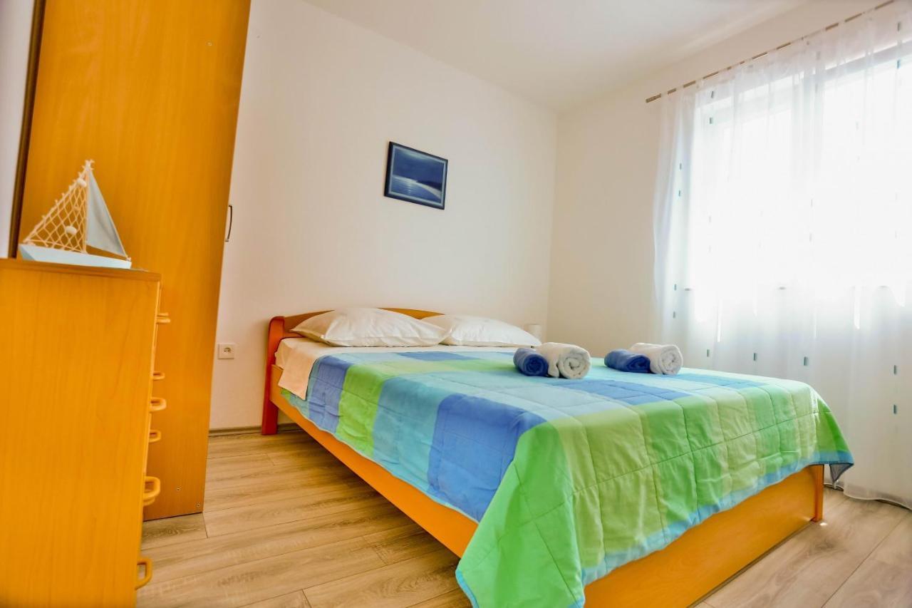 Apartments With A Parking Space Sutivan, Brac - 752 Exterior foto